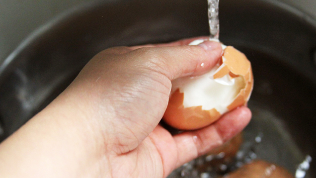 How To Make The Perfect Hard-Boiled Egg