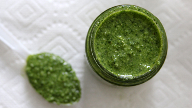 Make Green Pesto From Just About Anything With These Ratios