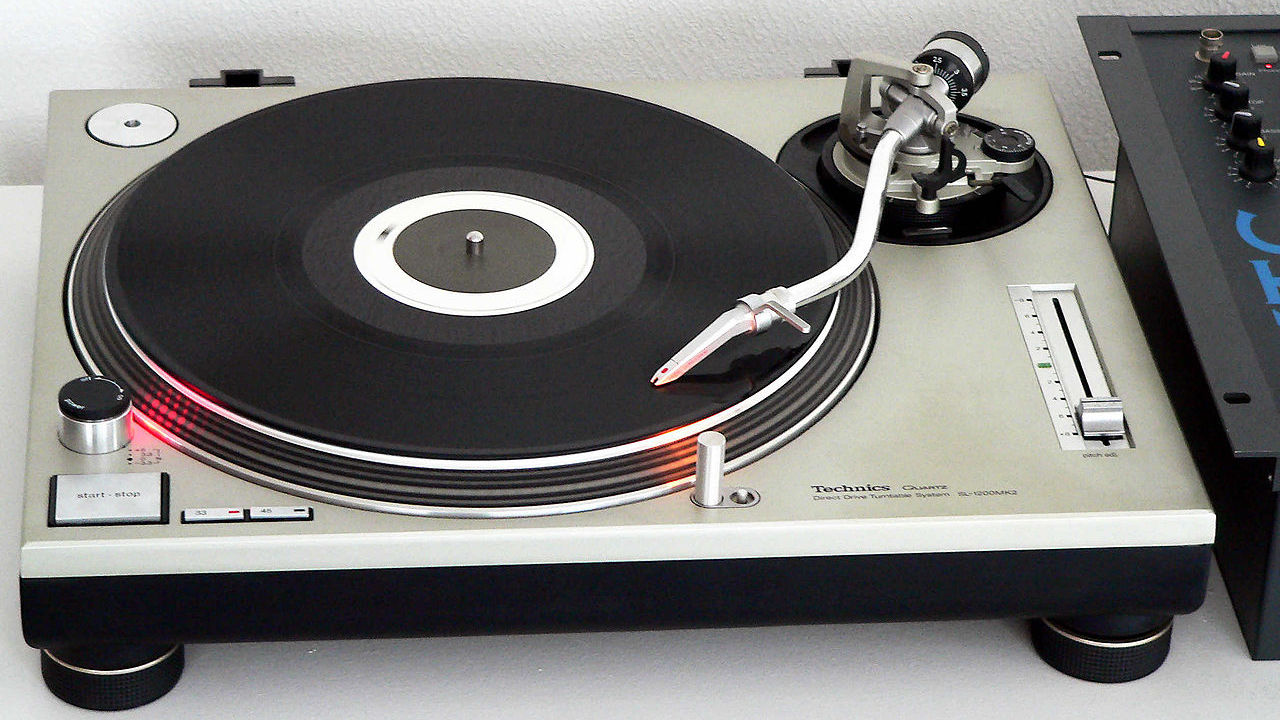 Five Best Record Players