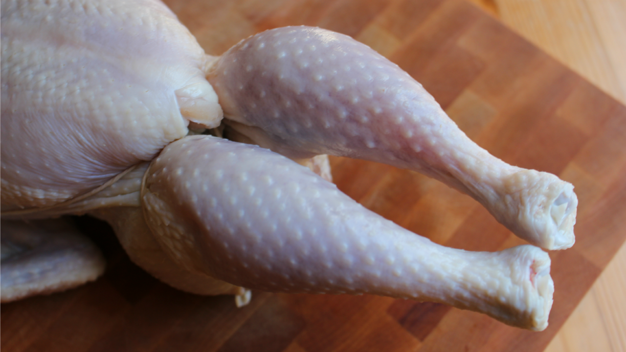 The Best Way To Truss A Chicken For Juicy Meat And Crispy Skin