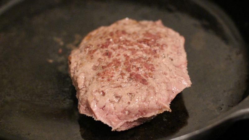 Will It Sous Vide? Juicy, Cheese-Filled Burgers