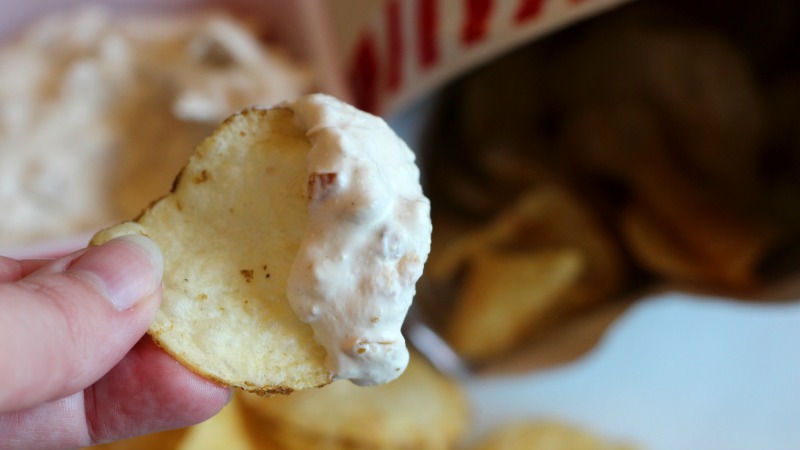 Make A Super Bomb Onion Dip Without A Mix