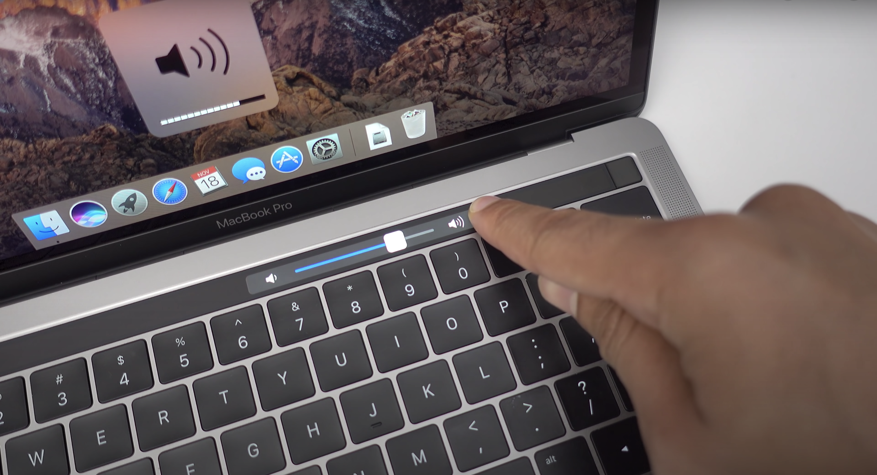 14 Ways You Should Be Using Your MacBook Pro’s Touch Bar